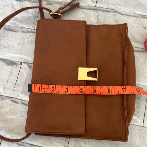 Tano leather shoulder bag - Picture 10 of 12
